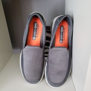 skechers go walk 2 2018